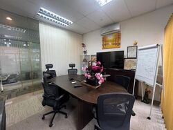 First Centre (D19), Factory #640237601